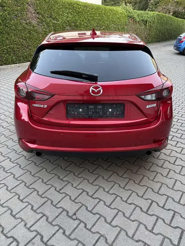 Gebraucht Mazda 3 Center-Line 120 PS (88 kW) 2019 Rot Kleinwagen