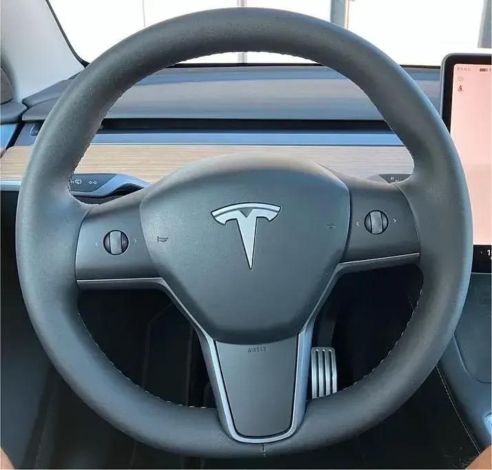 Gebraucht Tesla Model Y Performance 392 kW (533 PS) 2022 Weiß SUV