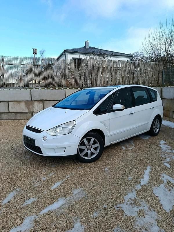 Gebraucht Ford S-MAX Sport 140 PS (102 kW) 2009 Weiß Van / Kleinbus