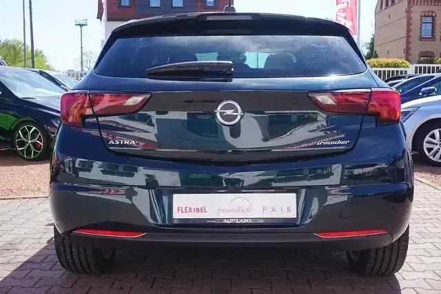 Gebraucht Opel Astra Active 105 PS (77 kW) 2016 Grün Limousine