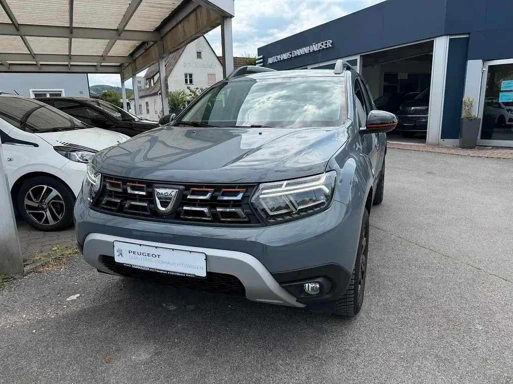 Gebraucht Dacia Duster Extreme 150 PS (110 kW) 2023 Grau SUV