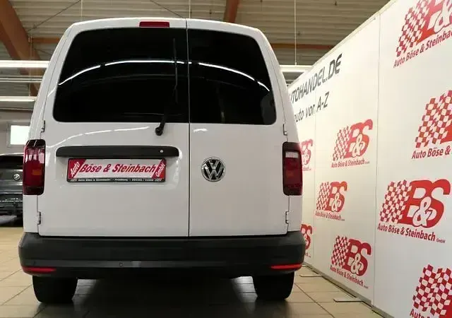 Gebraucht VW Caddy 102 PS (75 kW) 2016 Candyweiss Van / Kleinbus