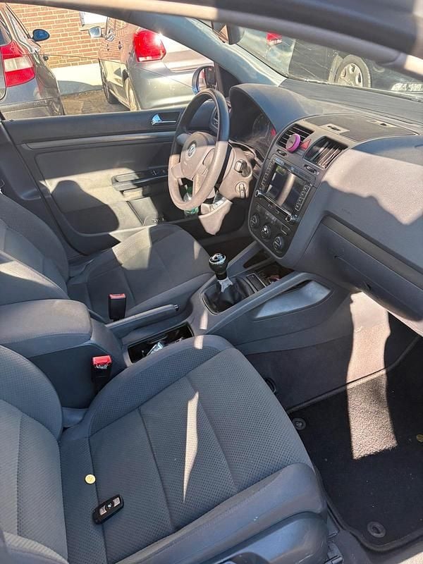 Gebraucht VW Golf IV 105 PS (77 kW) 2005 Grau Limousine