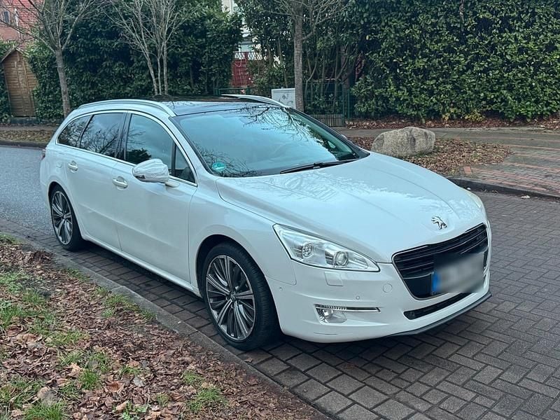 Weiß Gebraucht 2011 Peugeot 508 Limousine | 5.000 € (Superpreis) - Bild 1/4
