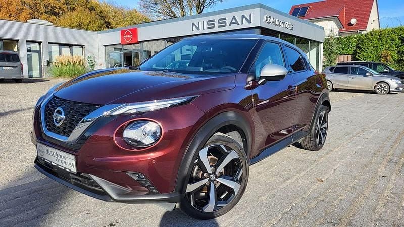 Rot Gebraucht 2020 Nissan Juke Tekna SUV | 19.490 € (Fairer Preis) - Bild 1/4