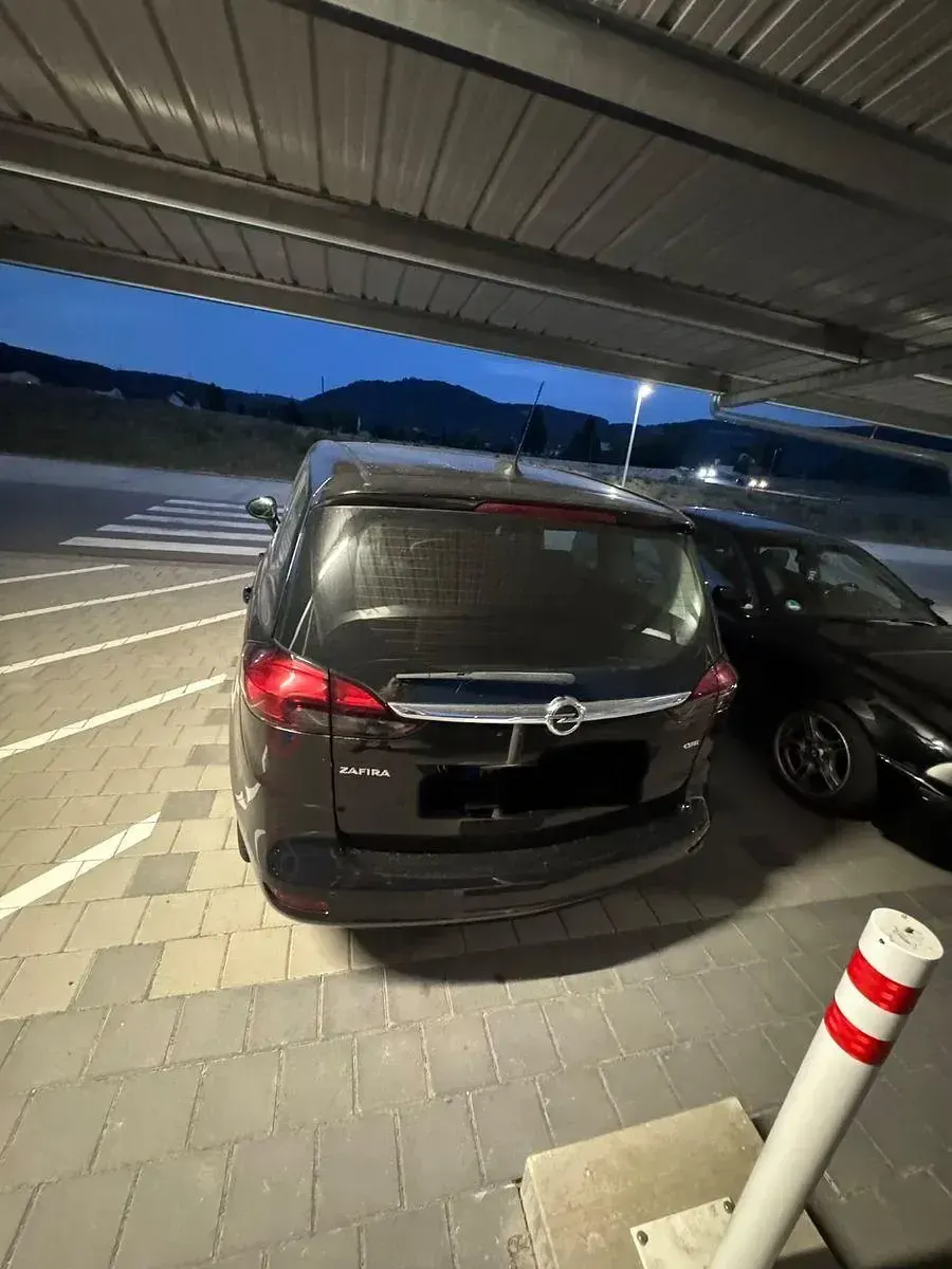 Gebraucht Opel Zafira Innovation 120 PS (88 kW) 2017 Schwarz Van / Kleinbus