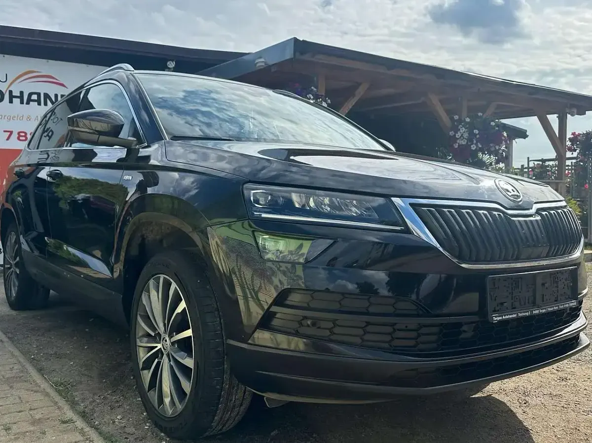 Gebraucht Skoda Karoq Soleil 150 PS (110 kW) 2019 Schwarzmagic perleffekt SUV