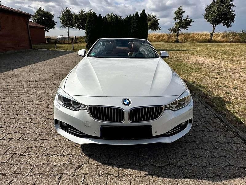 Weiß Gebraucht 2014 BMW 435 Luxury Line Cabrio | 24.000 € (Guter Preis) - Bild 1/4