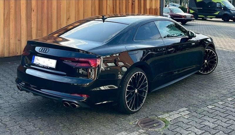 Gebraucht Audi S5 Ambiente 354 PS (260 kW) 2018 Schwarz Coupé