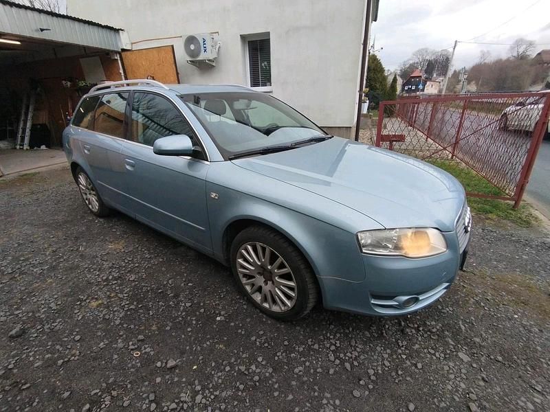 Gebraucht Audi A4 102 PS (75 kW) 2008 Blau Kombi