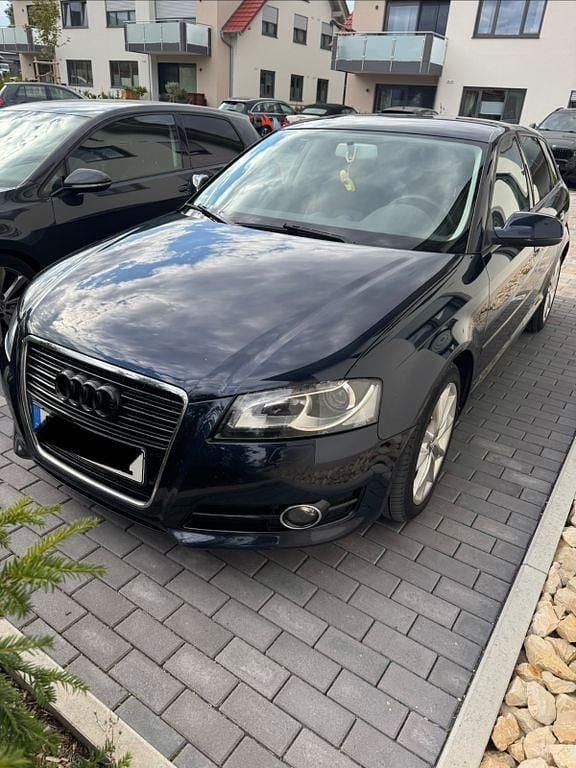 Gebraucht 2011 Audi A3 Sportback Sport Limousine | 5.900 € (Fairer Preis) - Bild 1/4