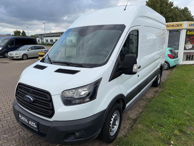 Weiß Gebraucht 2016 Ford Transit Limousine | 9.190 € (Guter Preis) - Bild 1/3