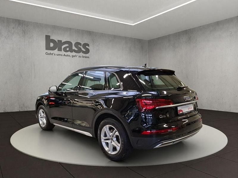 Gebraucht Audi Q5 Advanced Plus 163 PS (119 kW) 2023 Brillantschwarz SUV