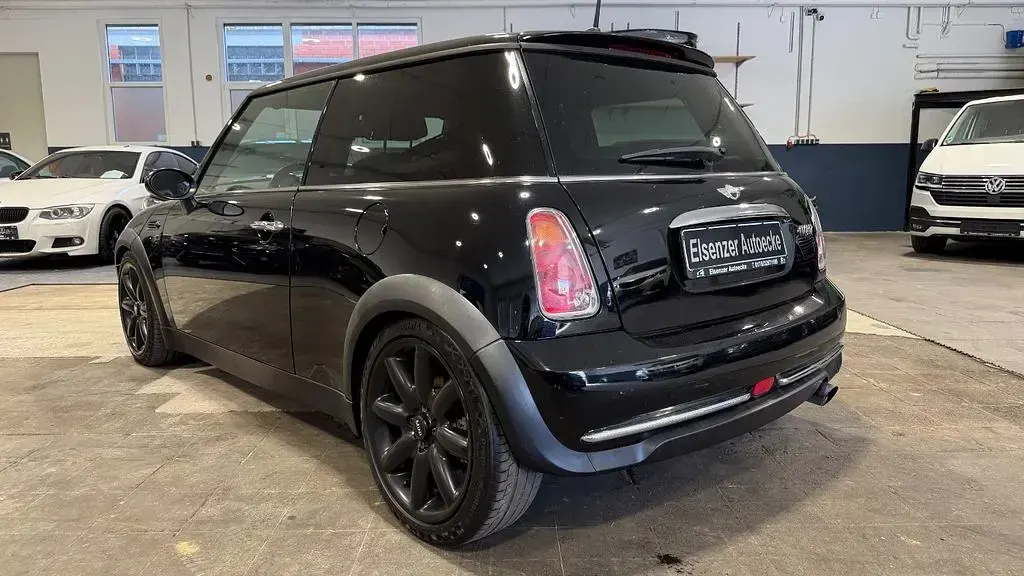 Gebraucht Mini Cooper 131 PS (96 kW) 2004 Schwarz Kleinwagen