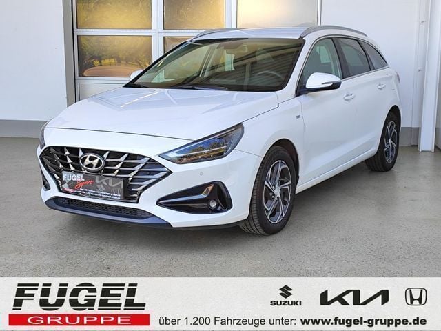 Atlas white / sol Gebraucht 2022 Hyundai i30 Kombi | 19.699 € (Guter Preis) - Bild 1/4