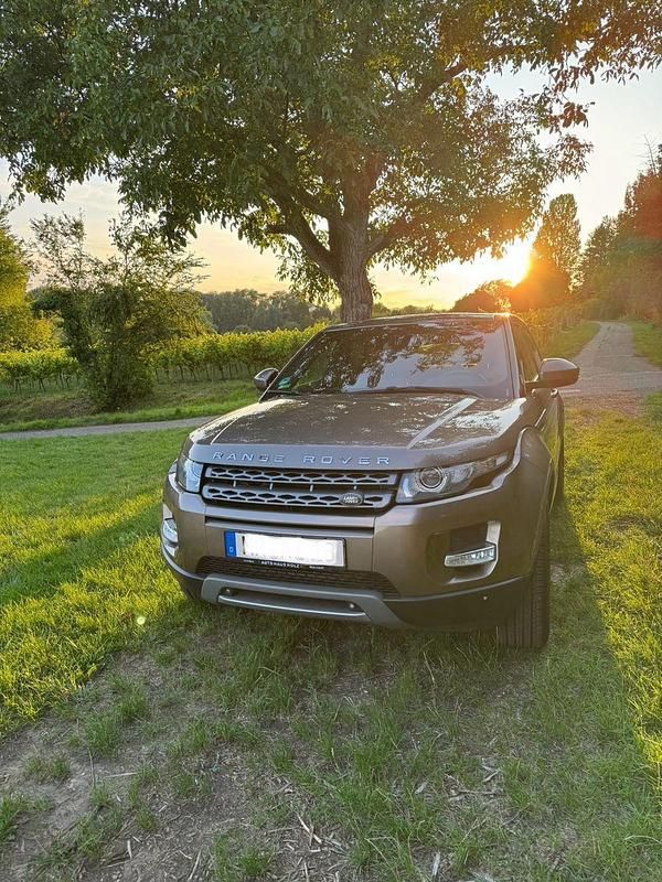 Braun Gebraucht 2015 Land Rover Range Rover evoque SUV | 12.500 € (Guter Preis) - Bild 1/4