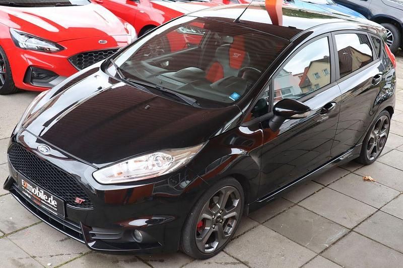Gebraucht Ford Fiesta Performance Edition 182 PS (133 kW) 2017 Schwarz Kleinwagen