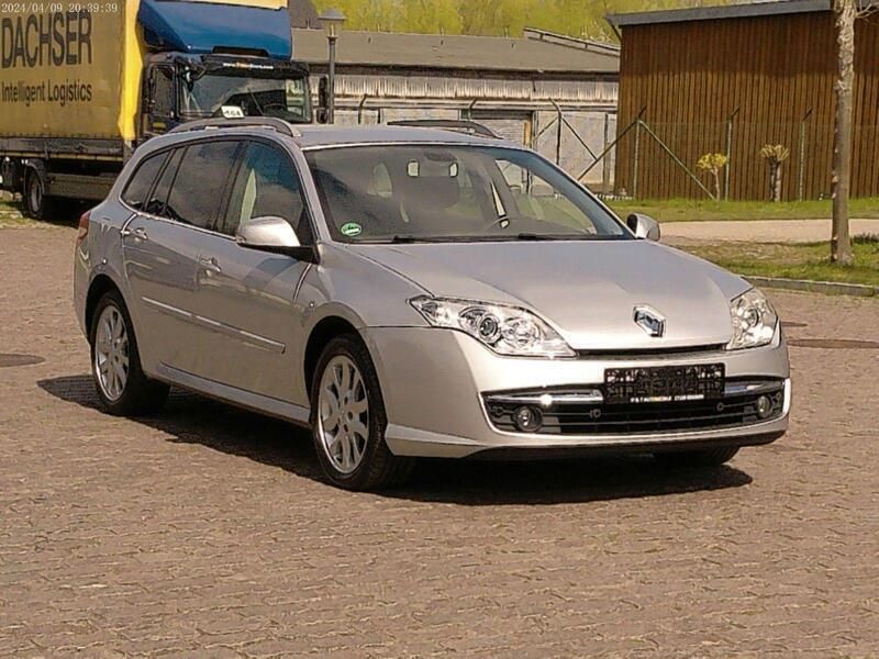 Grau Gebraucht 2009 Renault Laguna III Dynamique Kombi | 5.799 € (Etwas zu teuer) - Bild 1/4