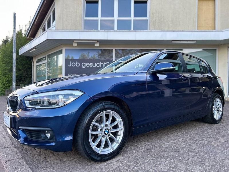 Blau Gebraucht 2019 BMW 116 Advantage Kleinwagen | 13.490 € (Fairer Preis) - Bild 1/4
