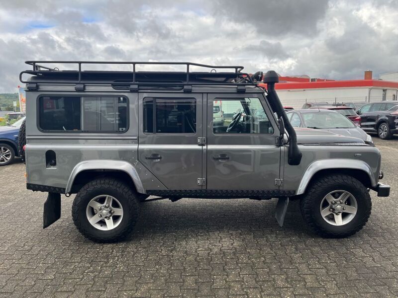 Gebraucht Land Rover Defender 122 PS (89 kW) 2009 Grau SUV