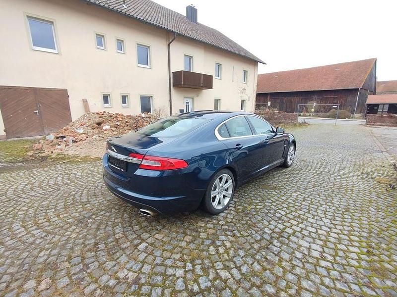 Gebraucht Jaguar XF Luxury 241 PS (177 kW) 2009 Blau Limousine