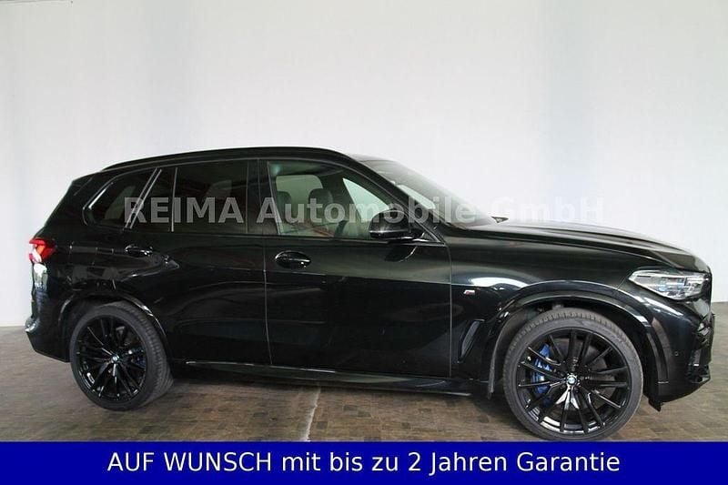 Schwarz Gebraucht 2020 BMW X5 M50 Performance SUV | 48.990 € (Fairer Preis) - Bild 1/4