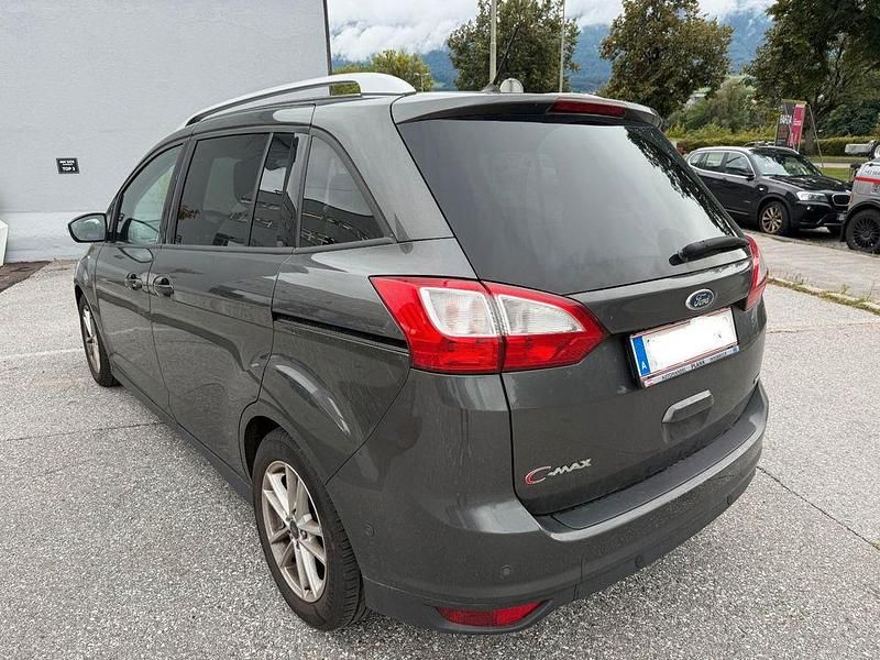 Gebraucht Ford Grand C-Max Trend 125 PS (91 kW) 2017 Grau Van / Kleinbus