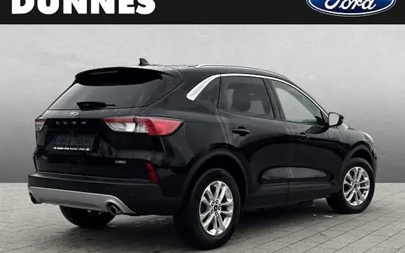 Gebraucht Ford Kuga Titanium 224 PS (164 kW) 2021 Obsidianschwarz metallic SUV