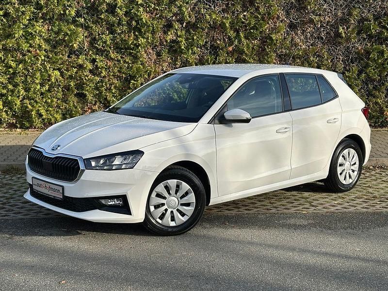 Neu Skoda Fabia Selection 95 PS (69 kW) 2025 Weiß Limousine
