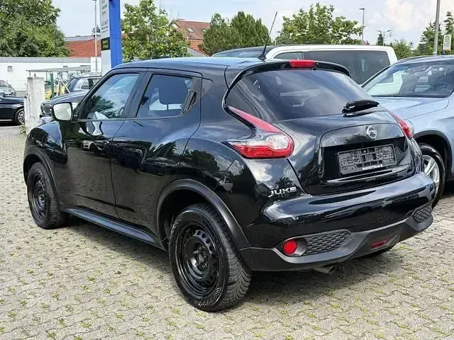 Gebraucht Nissan Juke N-Connecta 116 PS (85 kW) 2016 Schwarz SUV