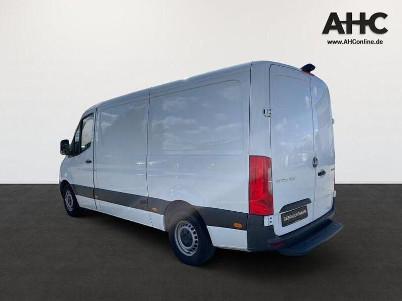 Gebraucht Mercedes Sprinter 150 PS (110 kW) 2021 Arktikweiß Van