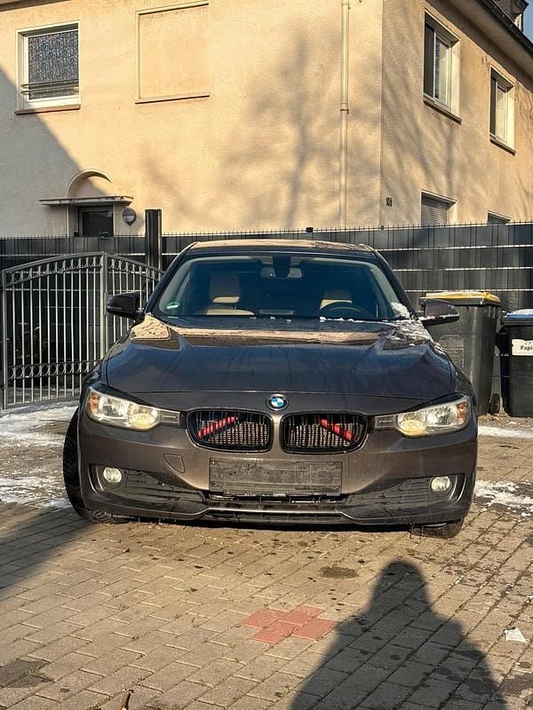 Gebraucht BMW 318 2013 Limousine