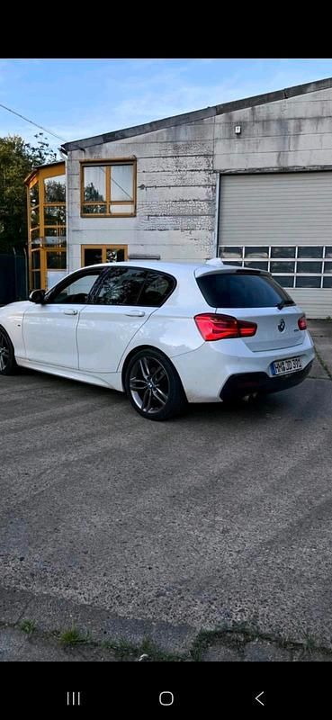 Gebraucht BMW 125 M Sport 218 PS (160 kW) 2015 Weiß Kleinwagen