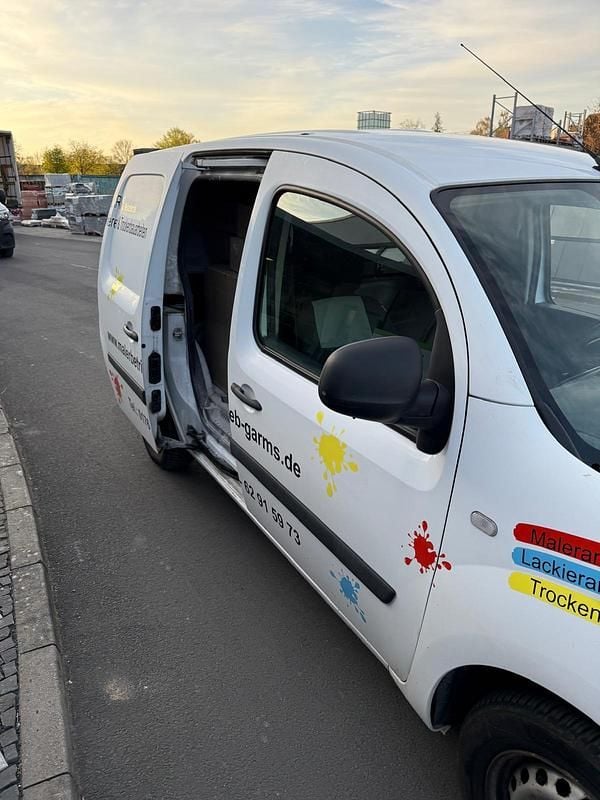 Używany Renault Kangoo 90 KM (66 kW) 2014 Biały Minivan