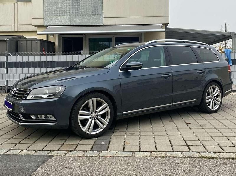Gebraucht VW Passat 170 PS (125 kW) 2011 Grau Kombi