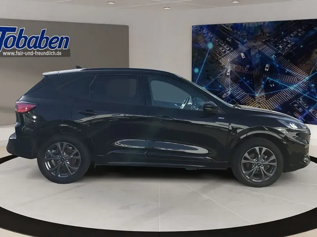 Gebraucht Ford Kuga ST-Line 224 PS (164 kW) 2022 Schwarz SUV