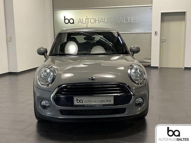 Gebraucht Mini Cooper Pepper 136 PS (100 kW) 2017 Moonwalk grey Kleinwagen