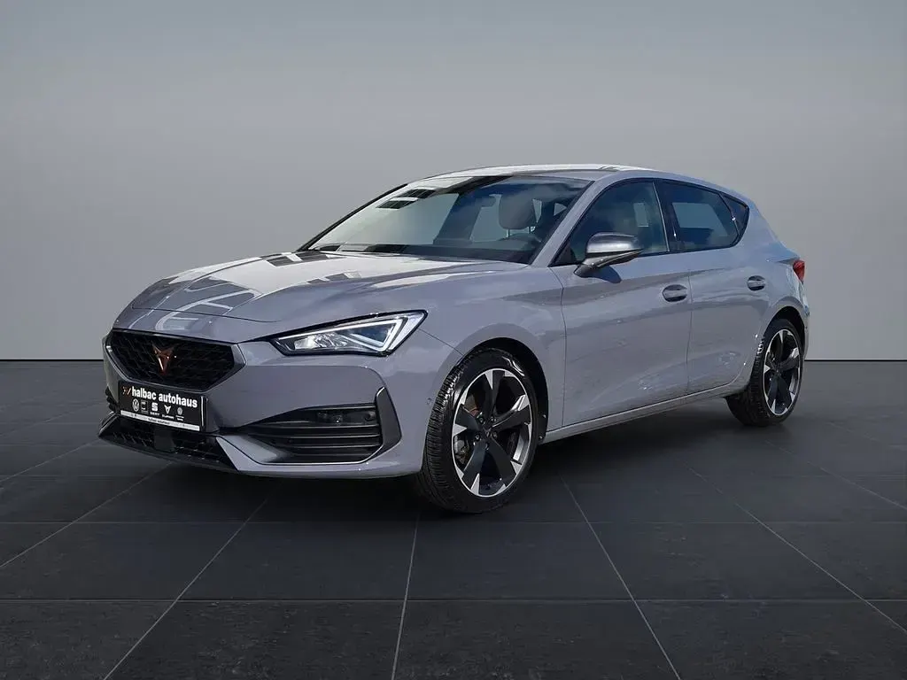 Gebraucht Cupra Leon 150 PS (110 kW) 2024 Graphene grau Limousine