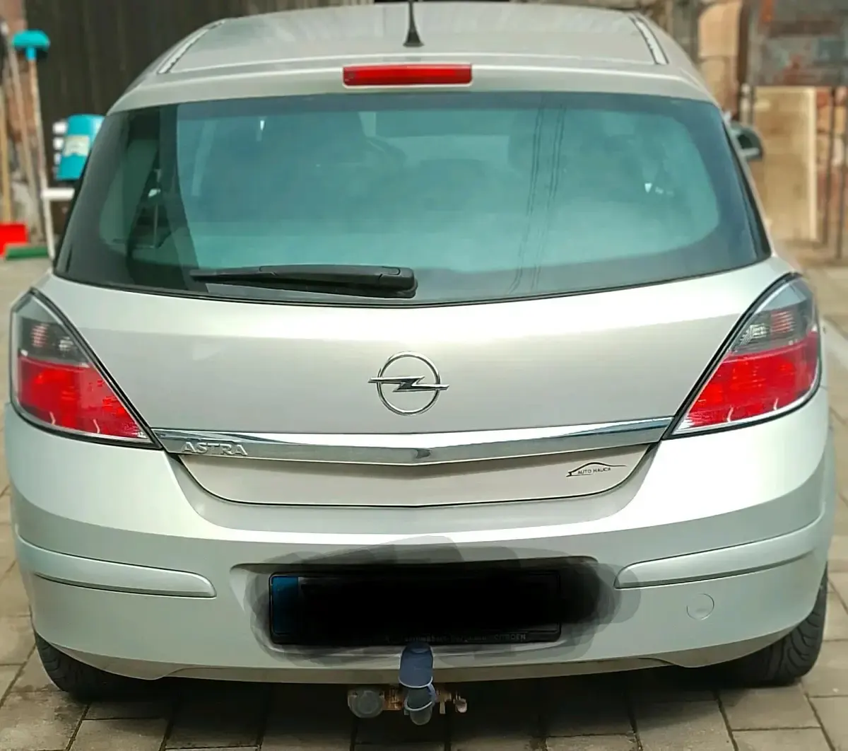 Gebraucht Opel Astra 116 PS (85 kW) 2009 Silber Limousine
