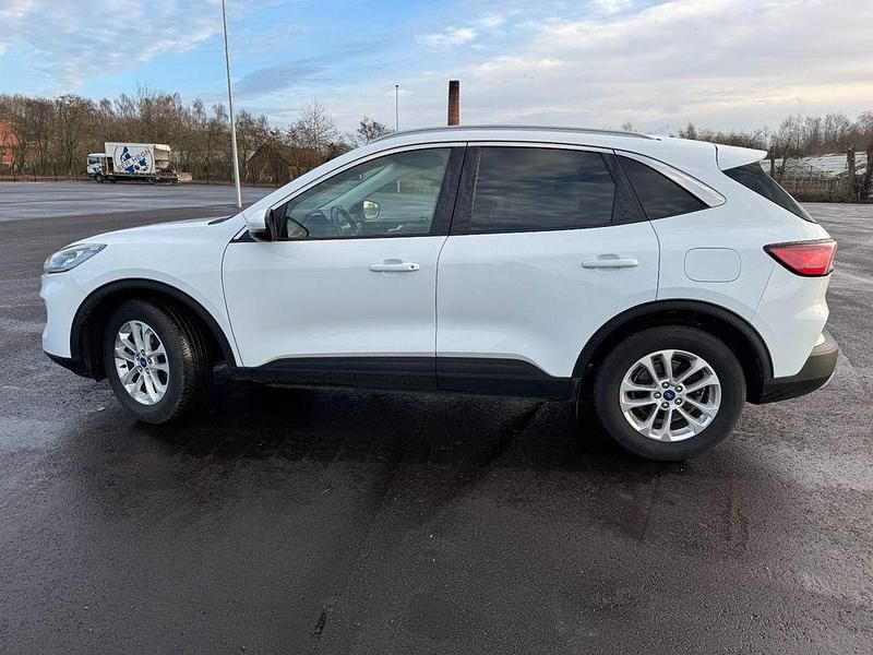 Gebraucht Ford Kuga Titanium X 120 PS (88 kW) 2021 Weiß SUV