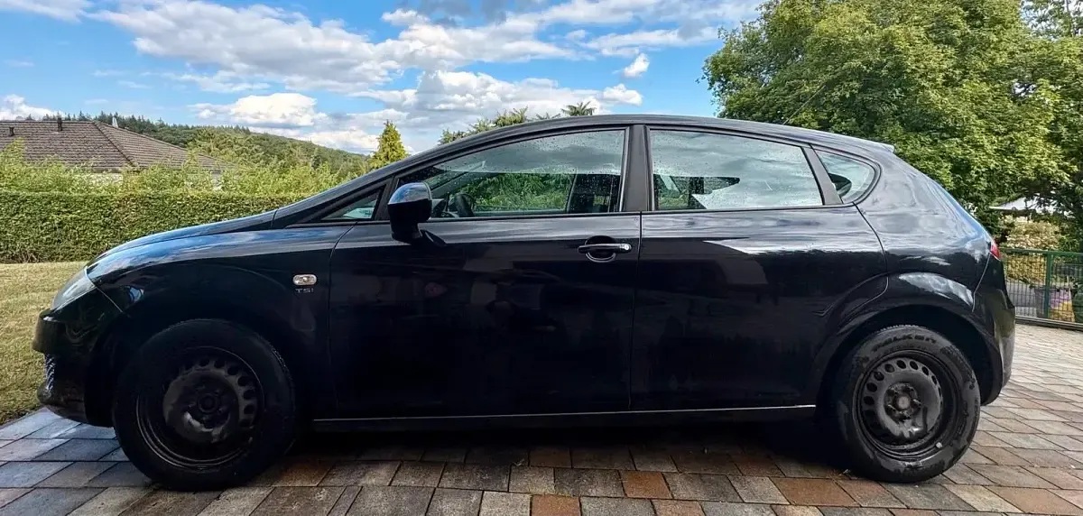 Gebraucht Seat Leon 125 PS (91 kW) 2010 Schwarz Kleinwagen