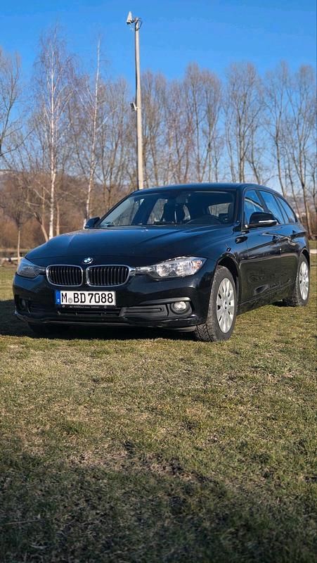 Gebraucht BMW 316 116 PS (85 kW) 2015 Grau Kombi