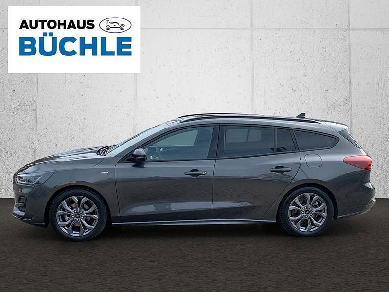 Gebraucht Ford Focus ST-Line X 155 PS (114 kW) 2024 Grau Limousine