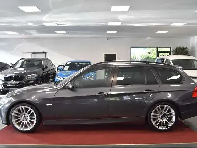Usata BMW 320 Advantage 150 CV (110 kW) 2006 Grigio Station wagon