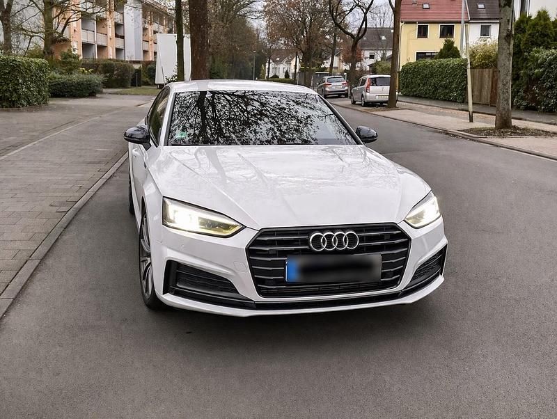 Gebraucht Audi A5 S-Line 190 PS (139 kW) 2019 Weiß Coupé
