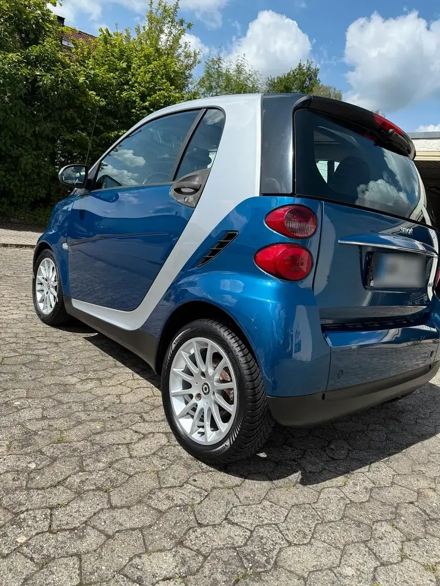 Gebraucht Smart ForTwo Coupé 71 PS (52 kW) 2011 Blau Coupé