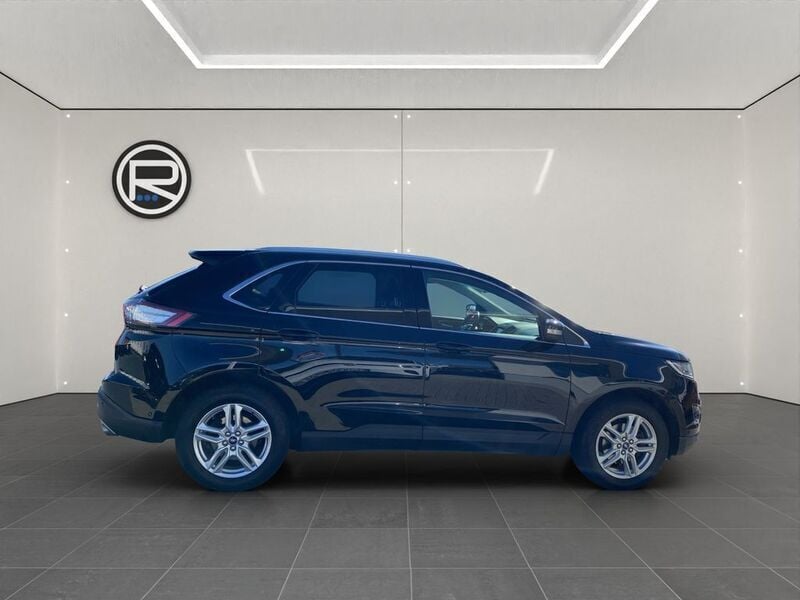 Gebraucht Ford Edge Titanium 179 PS (131 kW) 2017 Schwarz SUV