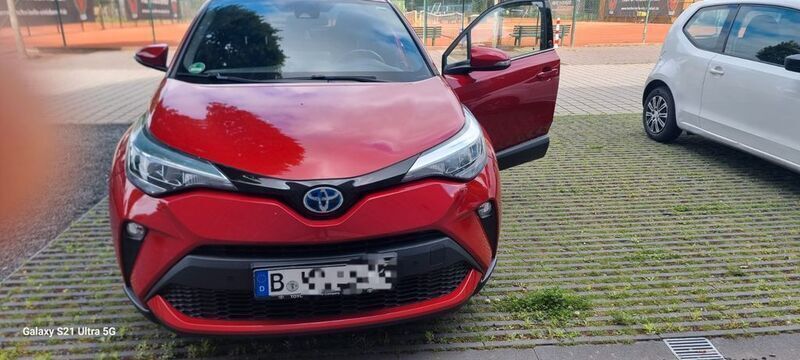 Andere außenfarben Gebraucht 2021 Toyota C-HR Team SUV | 20.990 € (Fairer Preis) - Bild 1/4