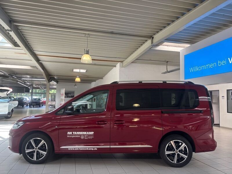Gebraucht VW Caddy Maxi Style 116 PS (85 kW) 2024 Fortanarot (metallic) Van / Kleinbus