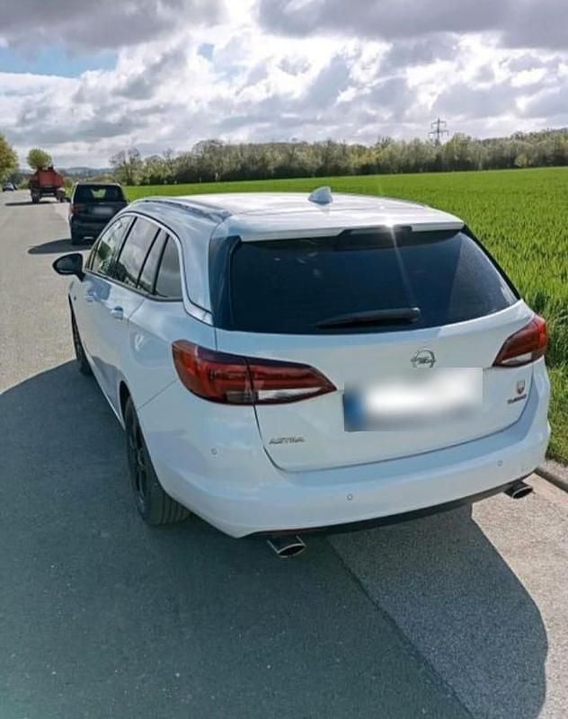 Gebraucht Opel Astra Sport 200 PS (147 kW) 2018 Weiß Kombi